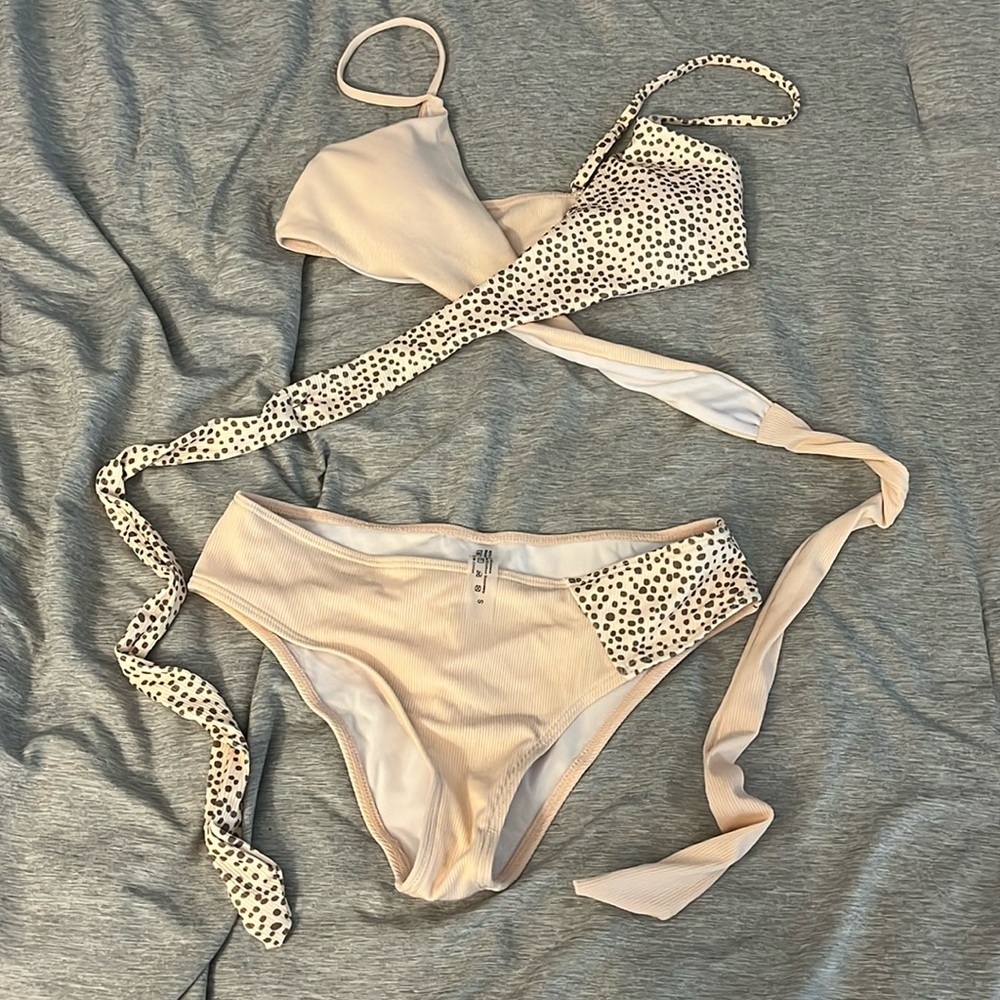 Brand new Peach cross body bikini size small